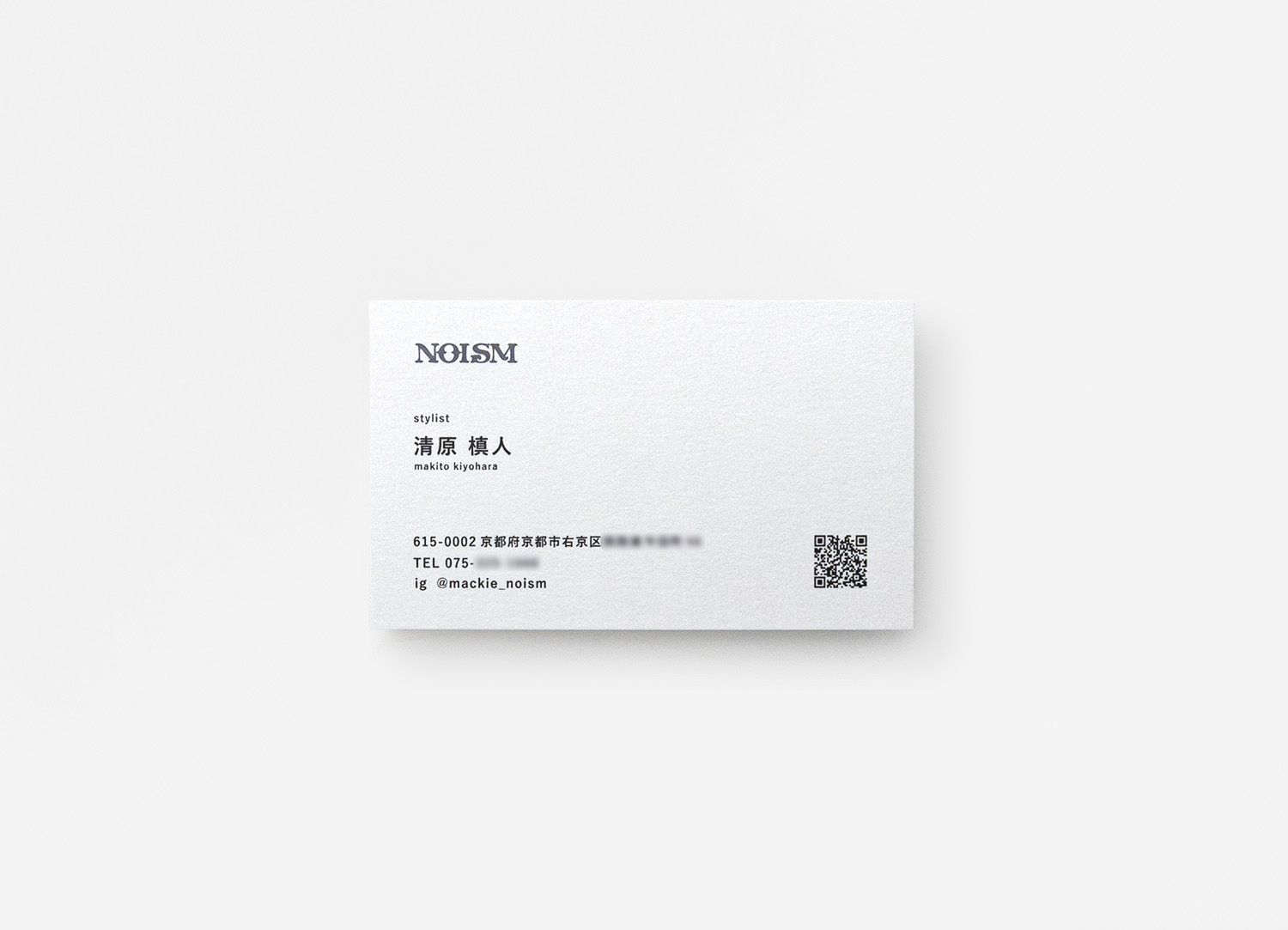 ペルーラ（スノーホワイト） × グレーマット箔＋カラー印刷